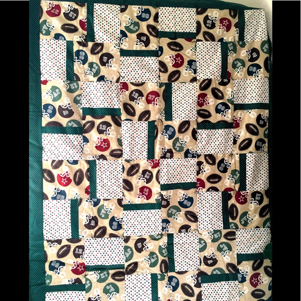 NWOT/Hand Made Baby Quilt. Brand New!